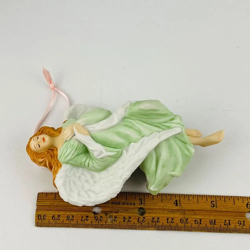 Hallmark Angel of‎ Faith Keepsake Ornament Porcelain Dated 2001